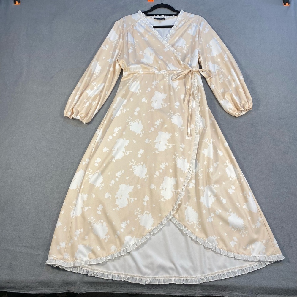 Lea & Viola Women’s Cream & White Floral Long Sleeve Ruffle Maxi Dress, size S